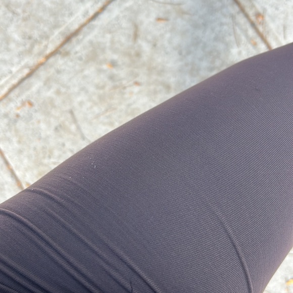 Free People 7/8th leggings and matching shorts - Picture 5 of 7